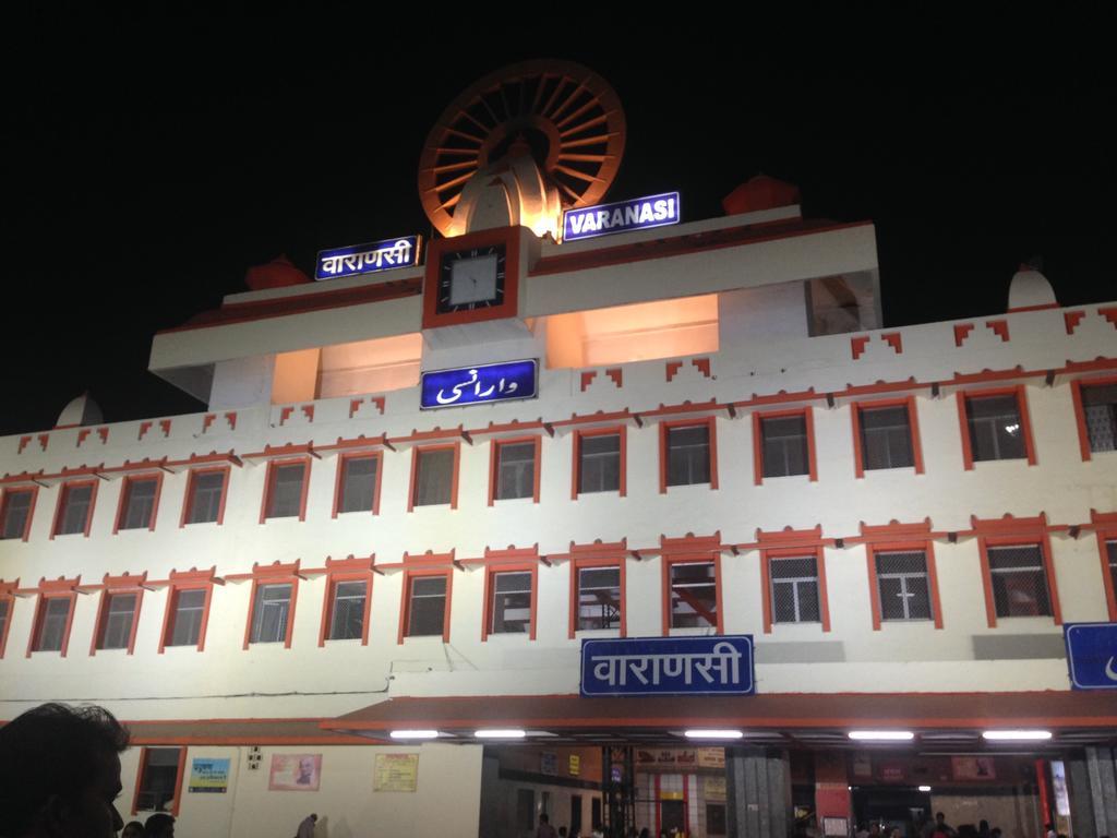 Paradise Inn Guest House Varanasi Luaran gambar